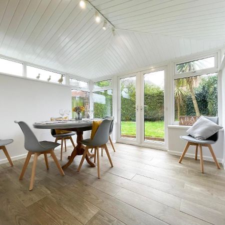 Well Situated, Cosy 2 Bed House Villa West Kirby Bagian luar foto