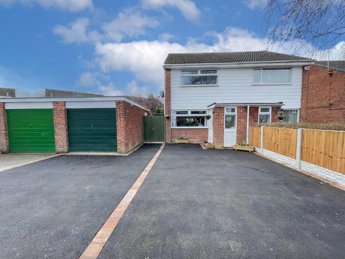 Well Situated, Cosy 2 Bed House Villa West Kirby Bagian luar foto